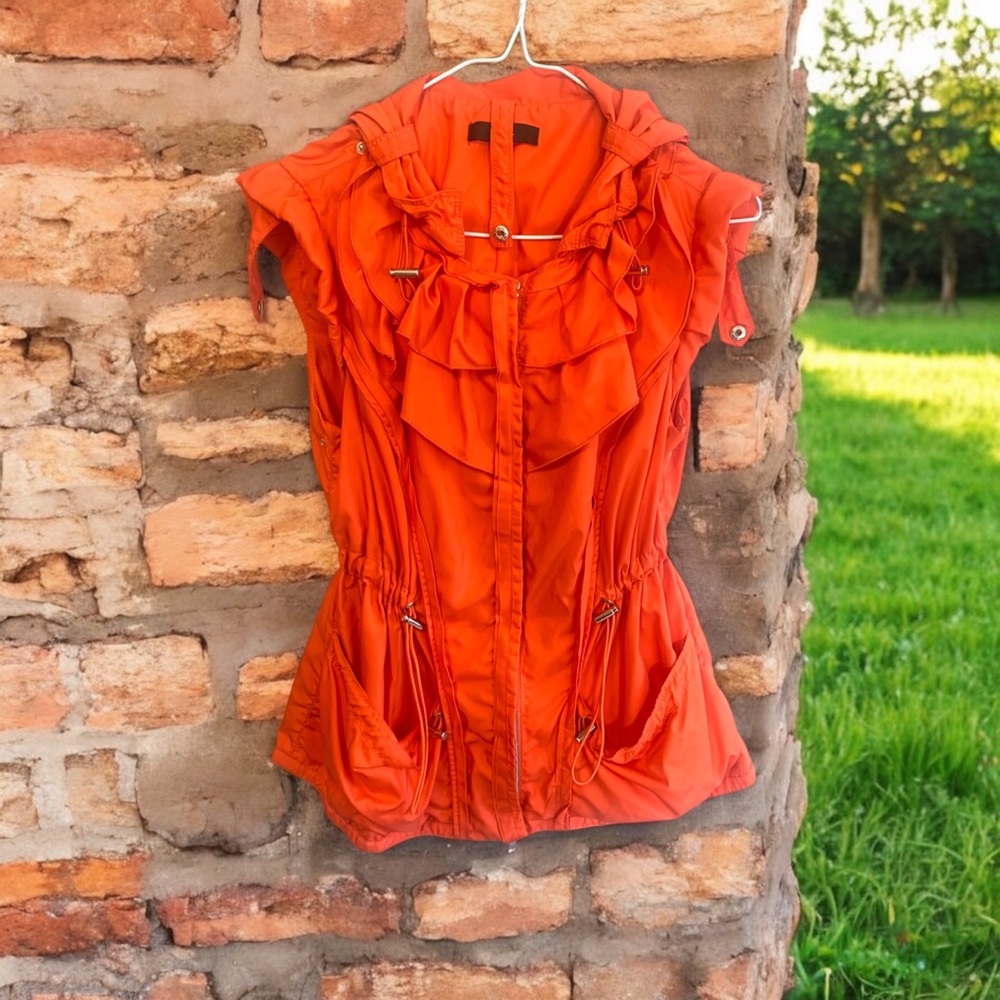 Luii Vibrant Orange Ruffled Jacket vest size med